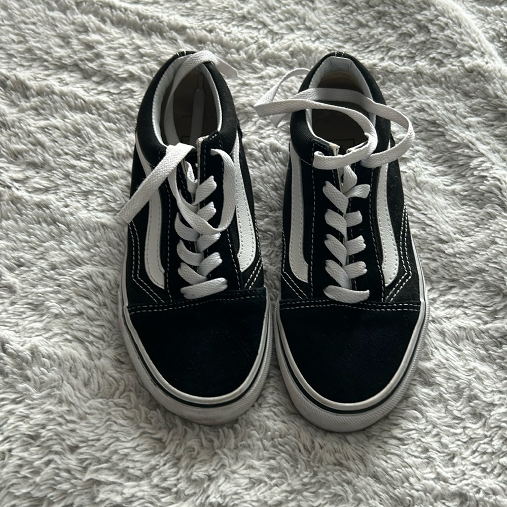 black vans. size 3.5 kids. worn maybe 5 times.